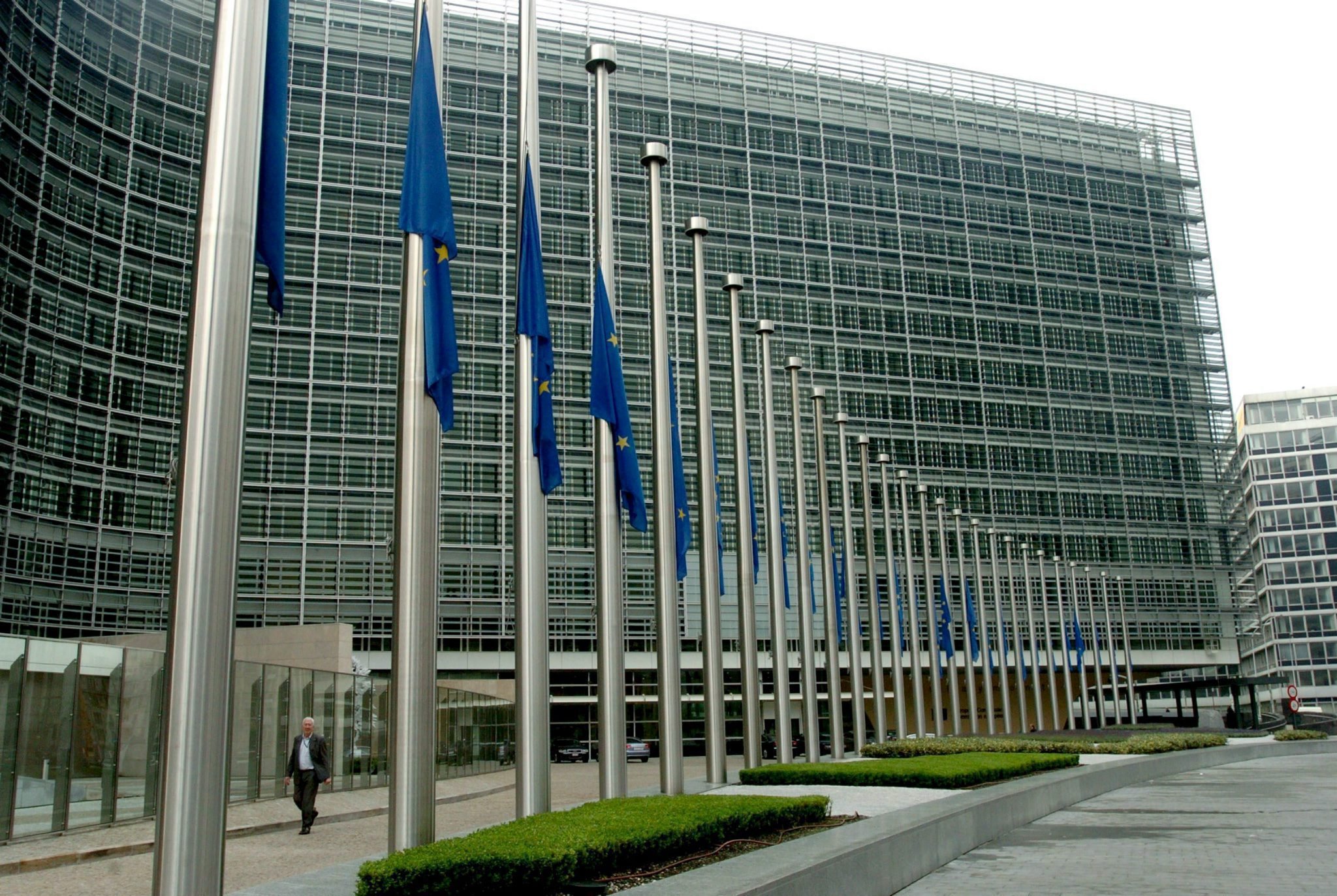 Ue, servono oltre 700 miliardi all’anno per la transizione verde