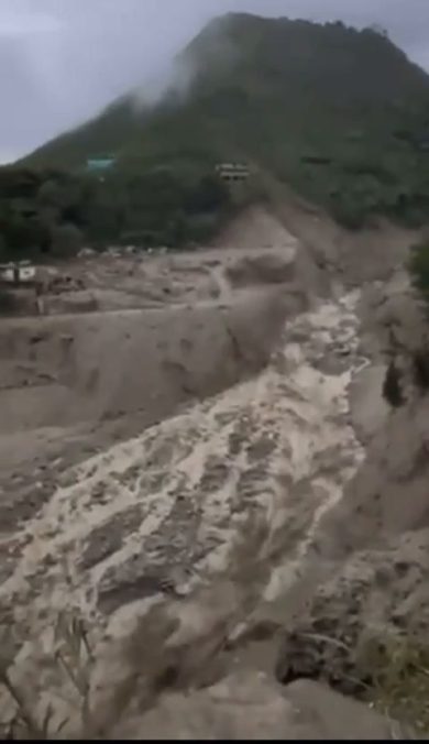 Colombia, alluvioni devastanti; almeno 6 morti | video