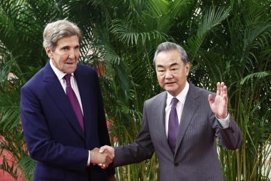 La visita di John Kerry in Cina non è una buona notizia