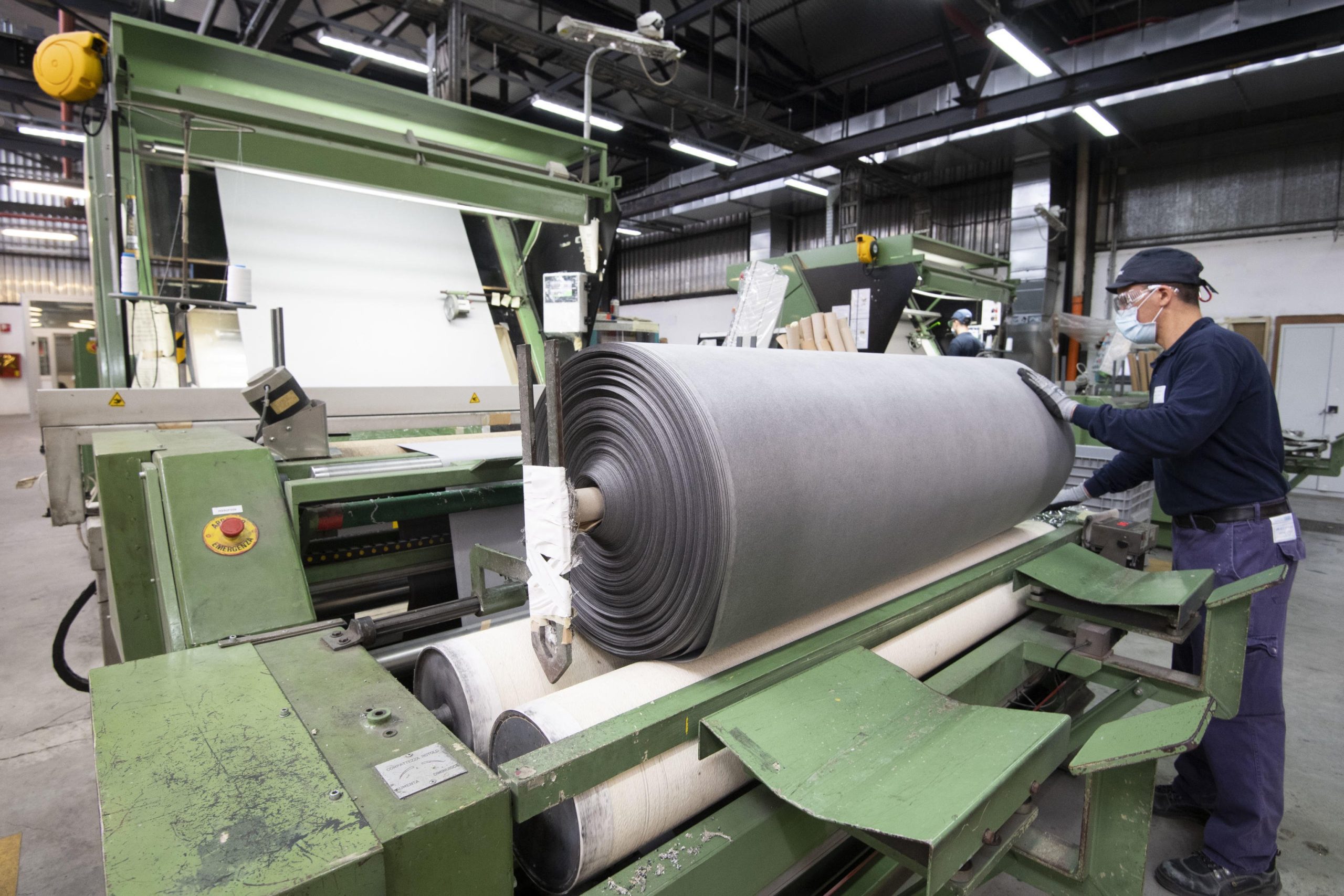 Istat, la produzione industriale aumenta dell’1,6% a maggio