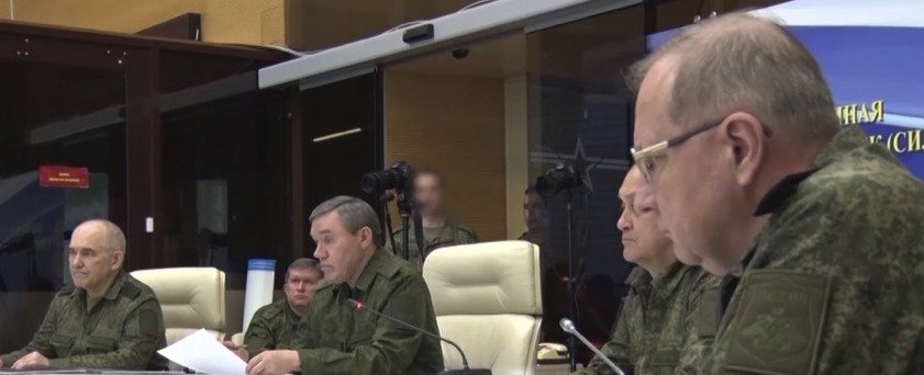 Putin rimuove Gerasimov dopo aver incontrato Prigozhin Putin rimuove Gerasimov dopo aver incontrato Prigozhin