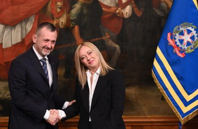 Nella guerra in atto con la politica a perderci è la giustizia (sempre meno credibile)