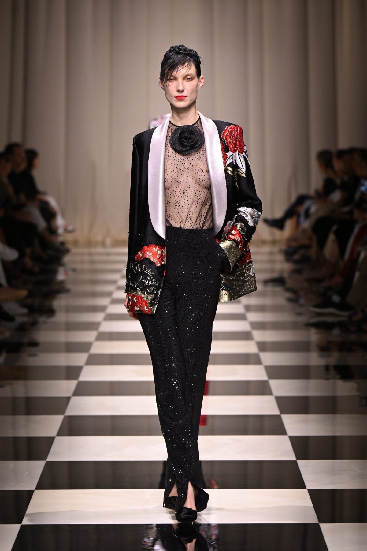 Galleria foto 'Riflessioni di Armani al profumo di rosa' - foto 7