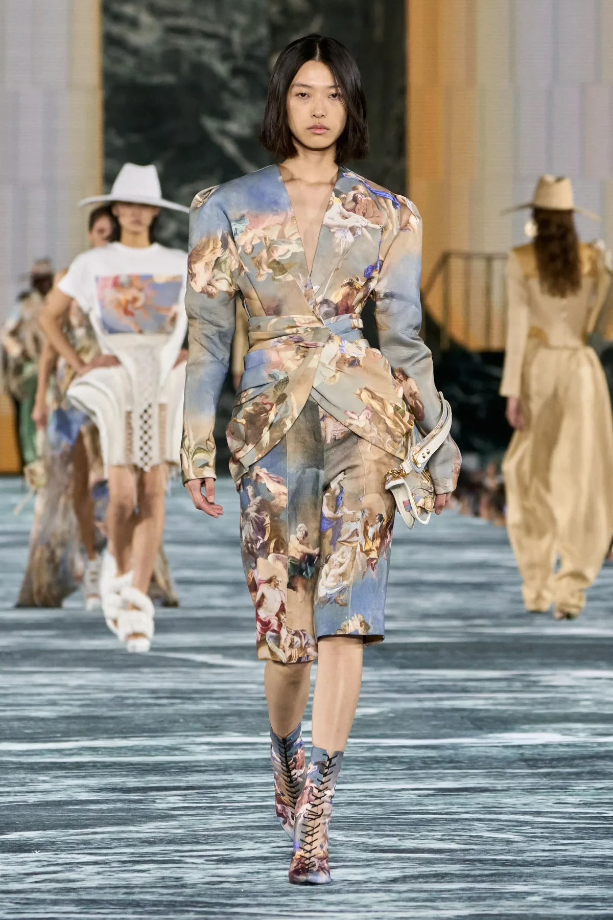 Galleria foto 'Matrimoni d’estate: cosa indossare?' - foto 6