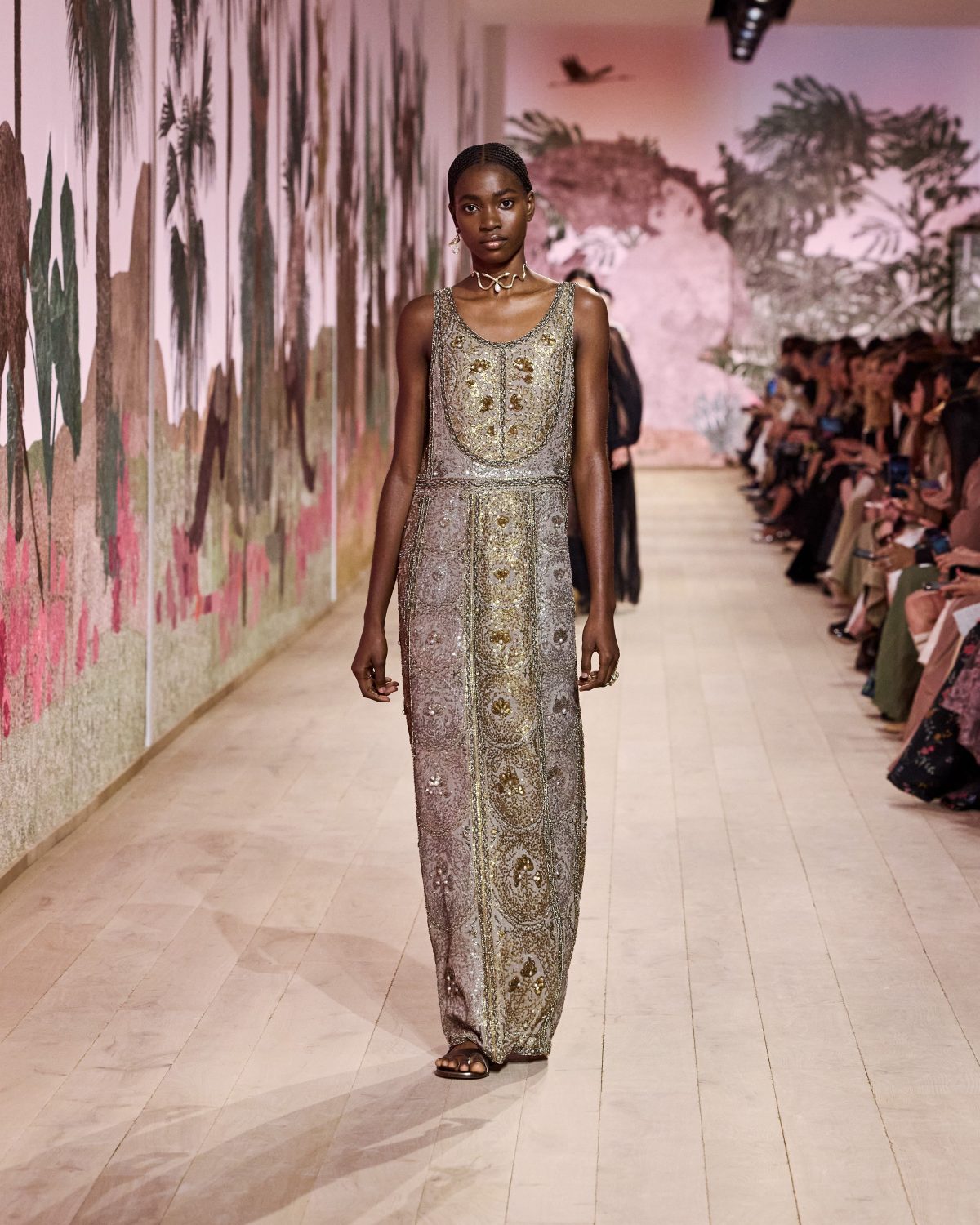 Galleria foto 'Dior, tra sottrazione e recupero di antiche maestrie' - foto 3