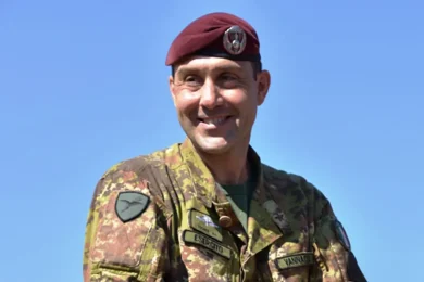 L’ultimo insulto: «Vannacci è un putiniano»