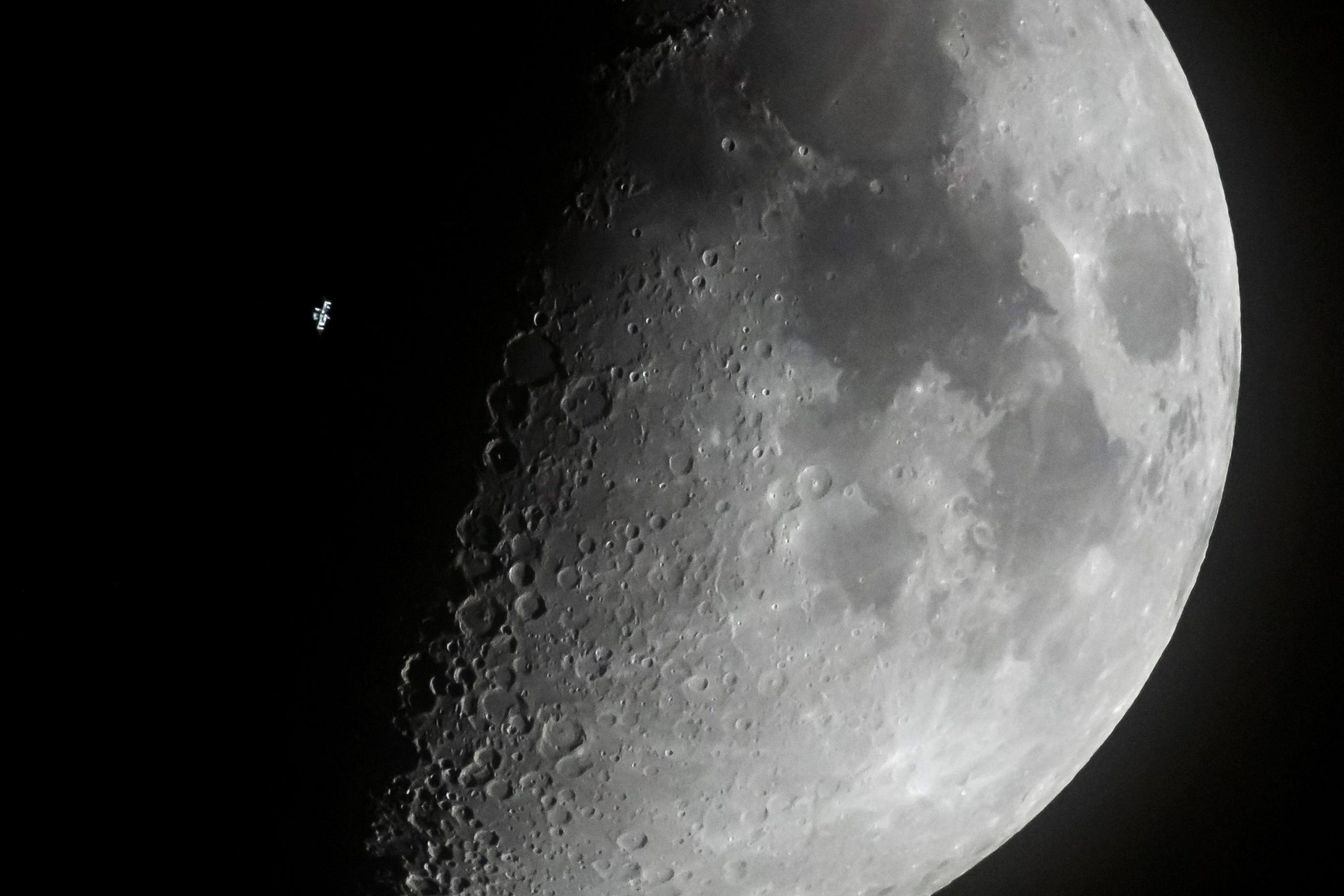 Le ragioni per andare sulla Luna