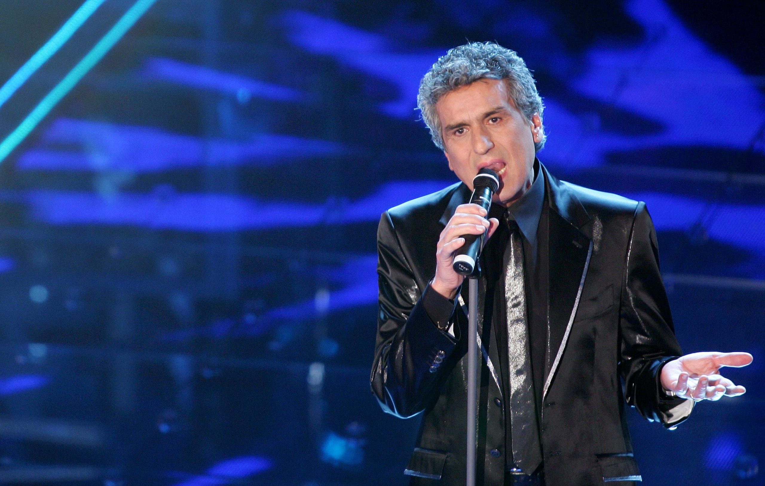 È morto Toto Cutugno È morto Toto Cutugno