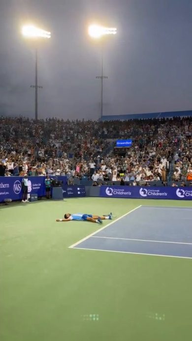 Cincinnati: Djokovic batte Alcaraz in una finale epica