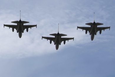 40 aerei cinesi in volo vicino all’isola di Taiwan