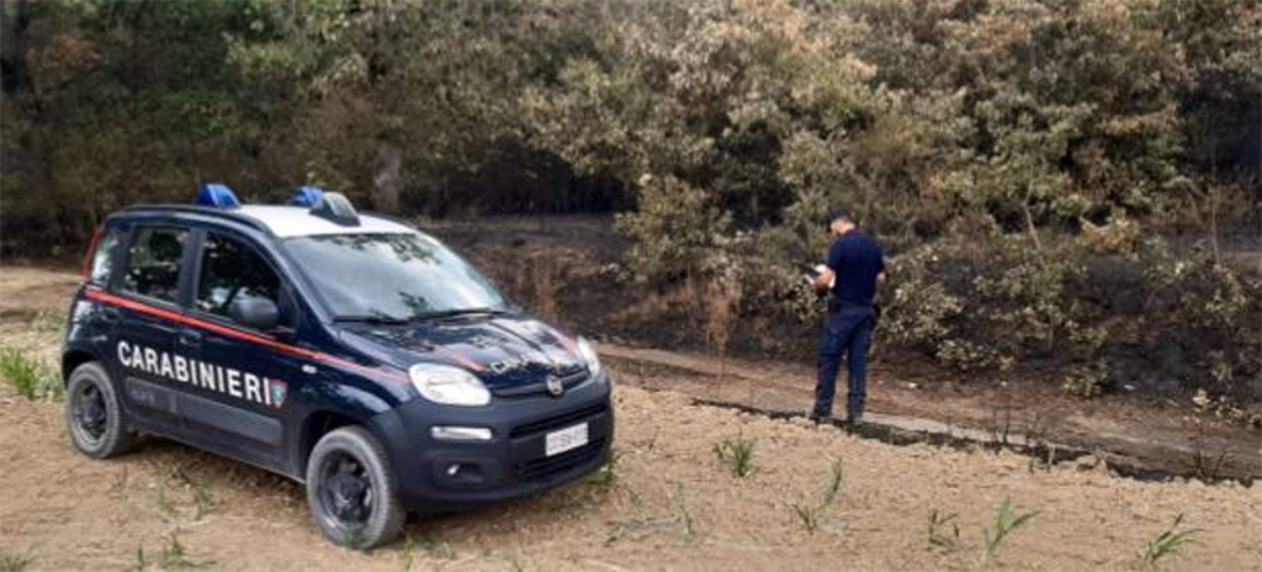 Montaldo, continuano le ricerche del 21 enne che ha ucciso il padre ed un altro uomo Montaldo, continuano le ricerche del 21 enne che ha ucciso il padre ed un altro uomo