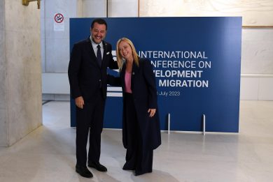 Il governo toglie alla sinistra quelle poche armi che ha