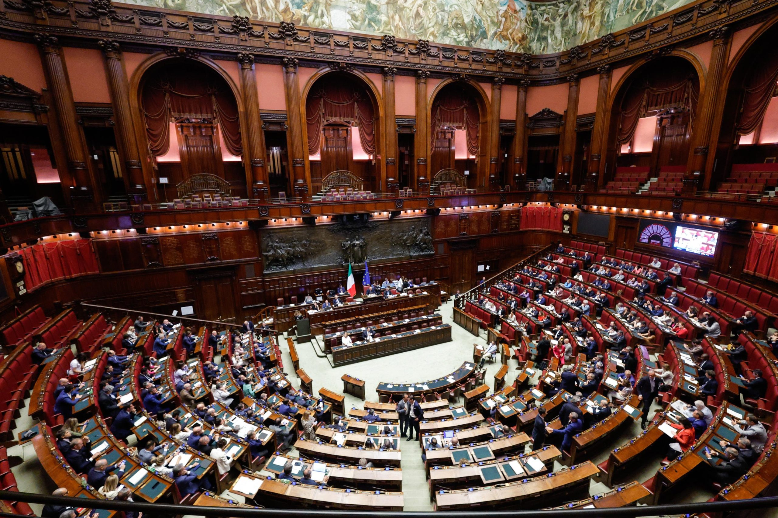 La Camera rinvia confronto di due mesi sul salario minimo