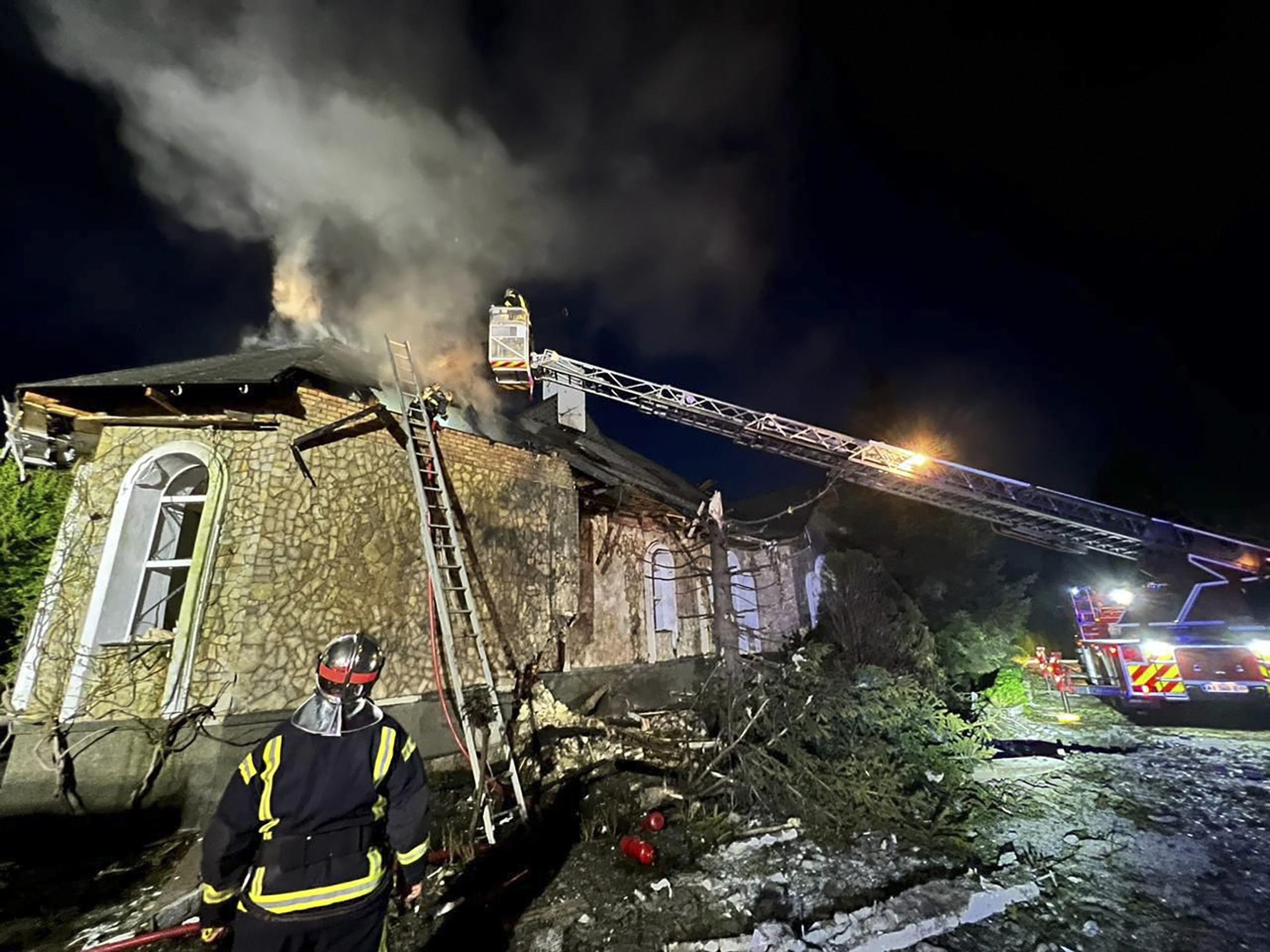 Guerra Ucraina, distrutti quasi 15 droni kamikaze russi a Kiev