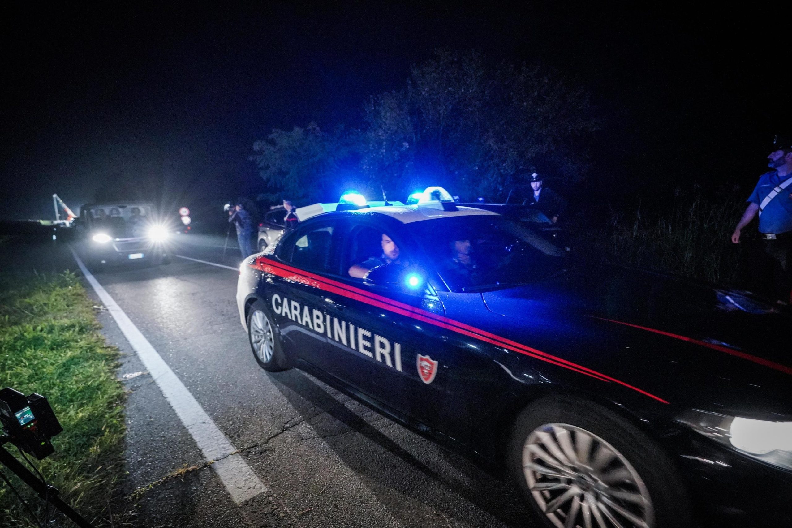 Scontro tra una moto e un monopattino: 2 morti a Trento