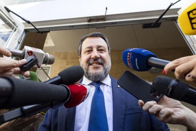 Salvini: «Nella Manovra ci sarà il finanziamento per il Ponte sullo Stretto»