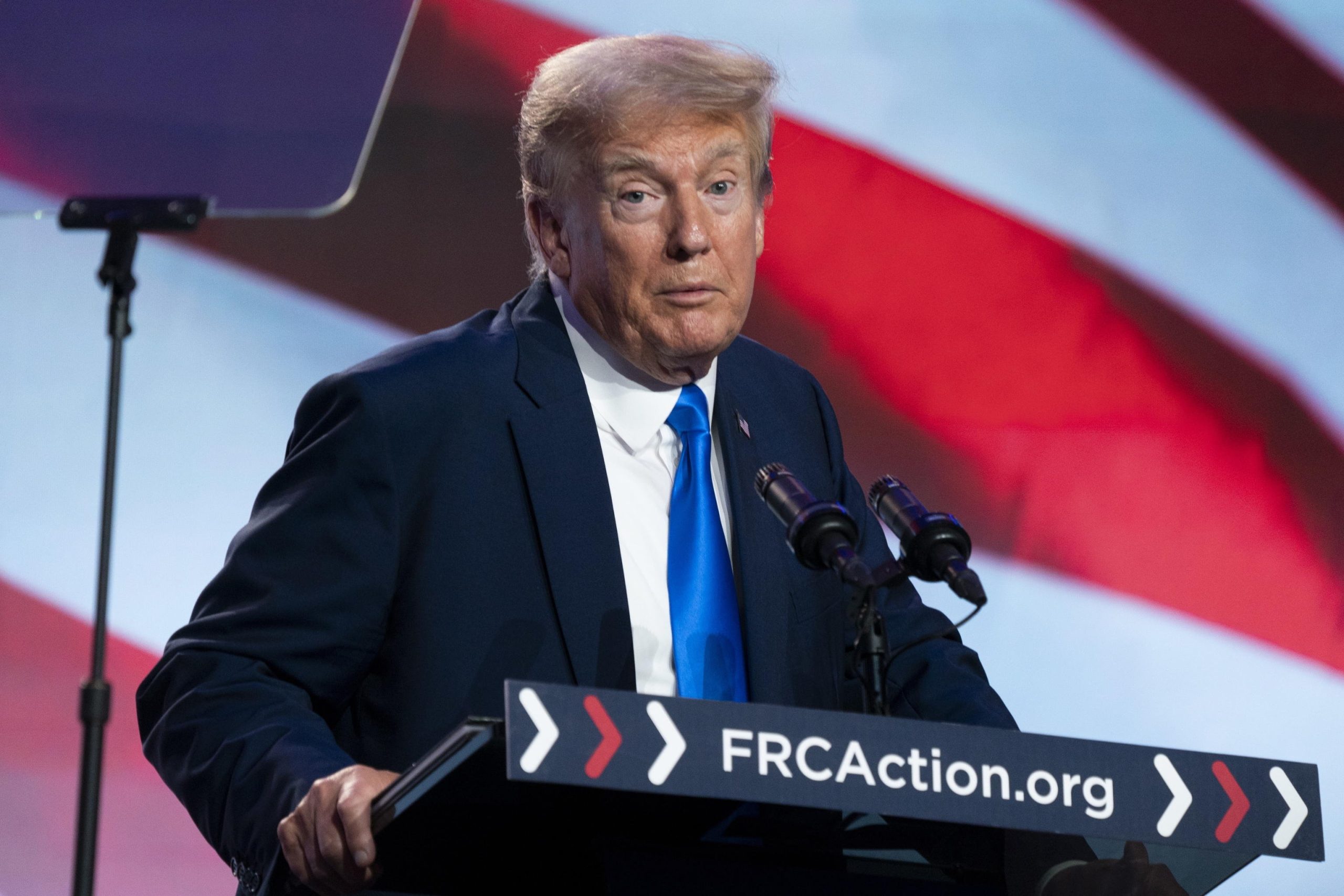 Un giudice a New York: Trump ha frodato, asset gonfiati. Il tycoon nega