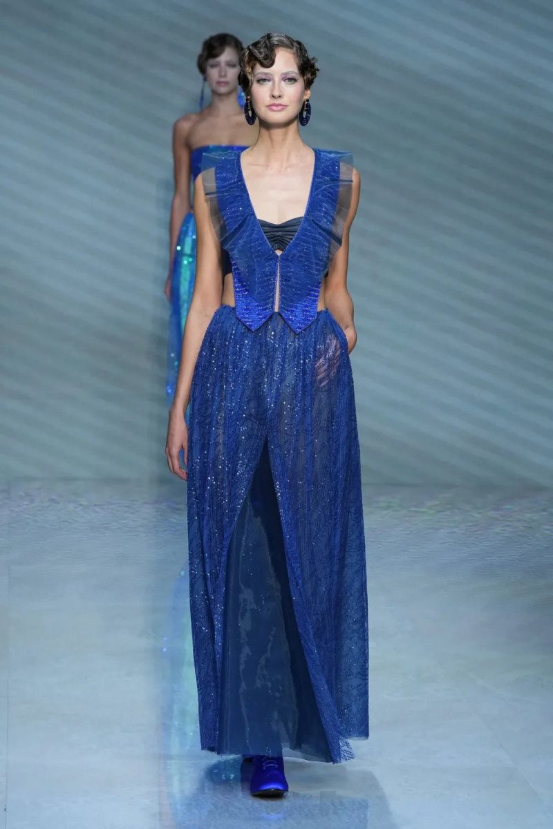 Giorgio Armani regala nuove vibrazioni per la prossima primavera estate 2024