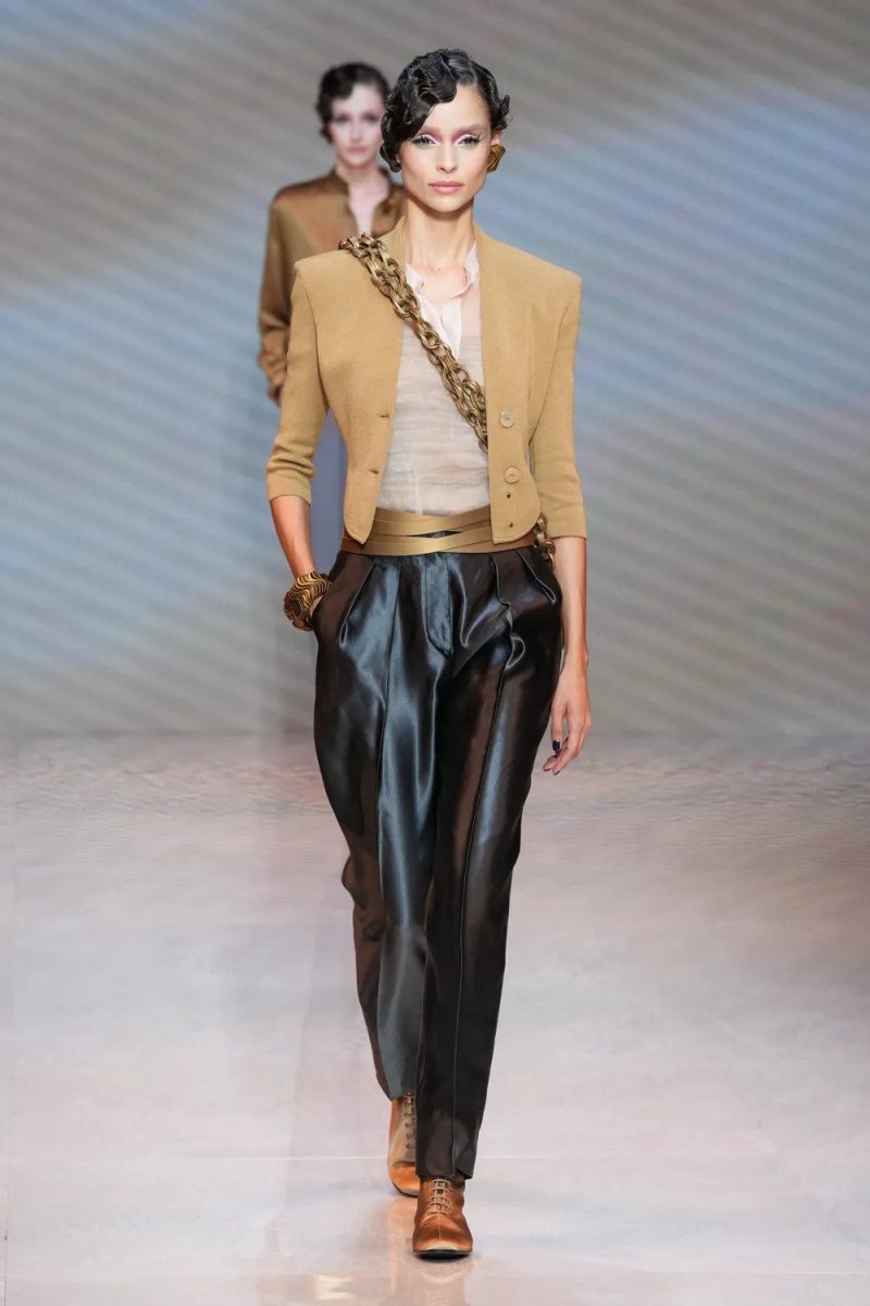 Giorgio Armani regala nuove vibrazioni per la prossima primavera estate 2024