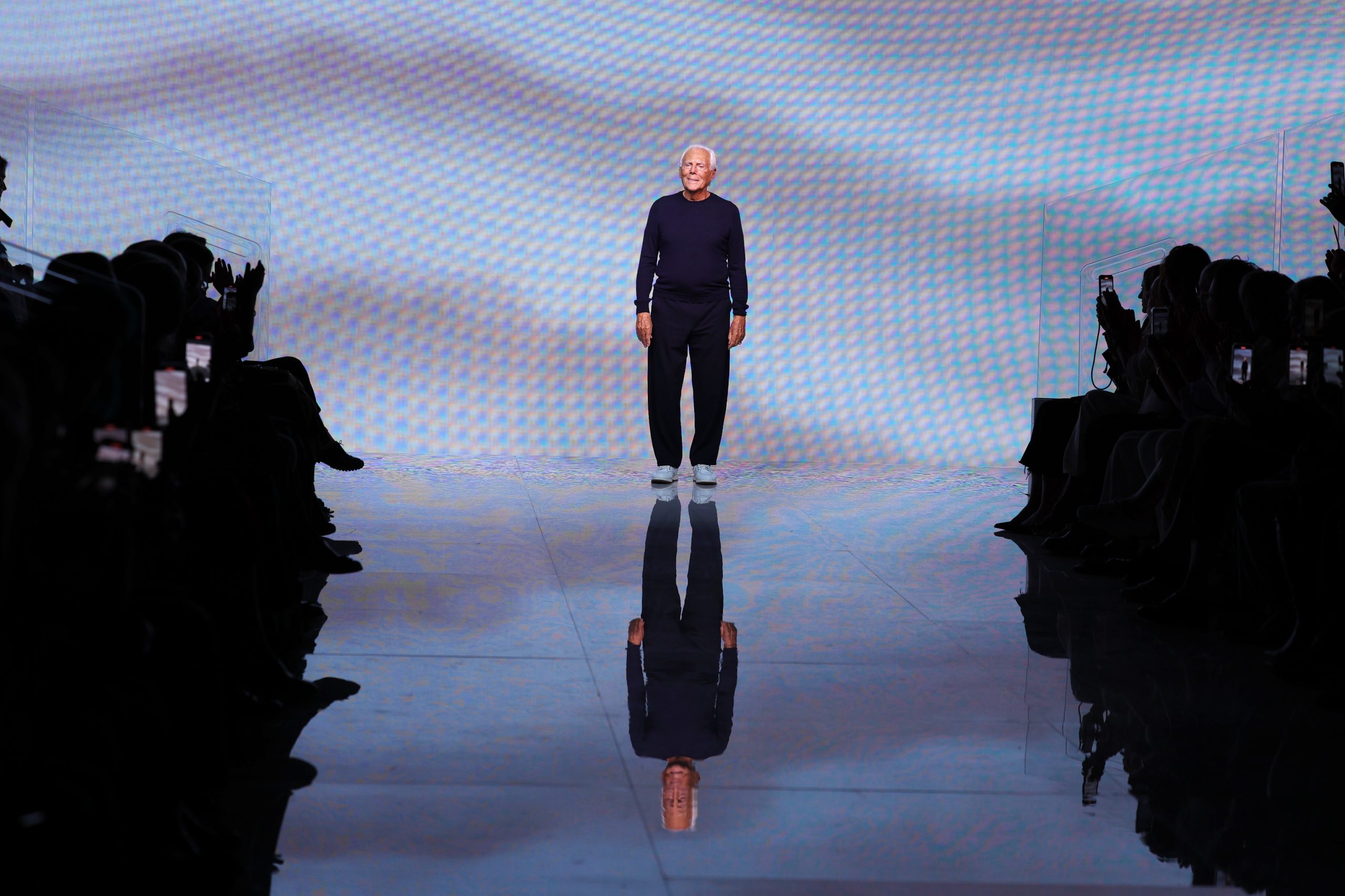 Giorgio Armani regala nuove vibrazioni per la prossima primavera estate 2024