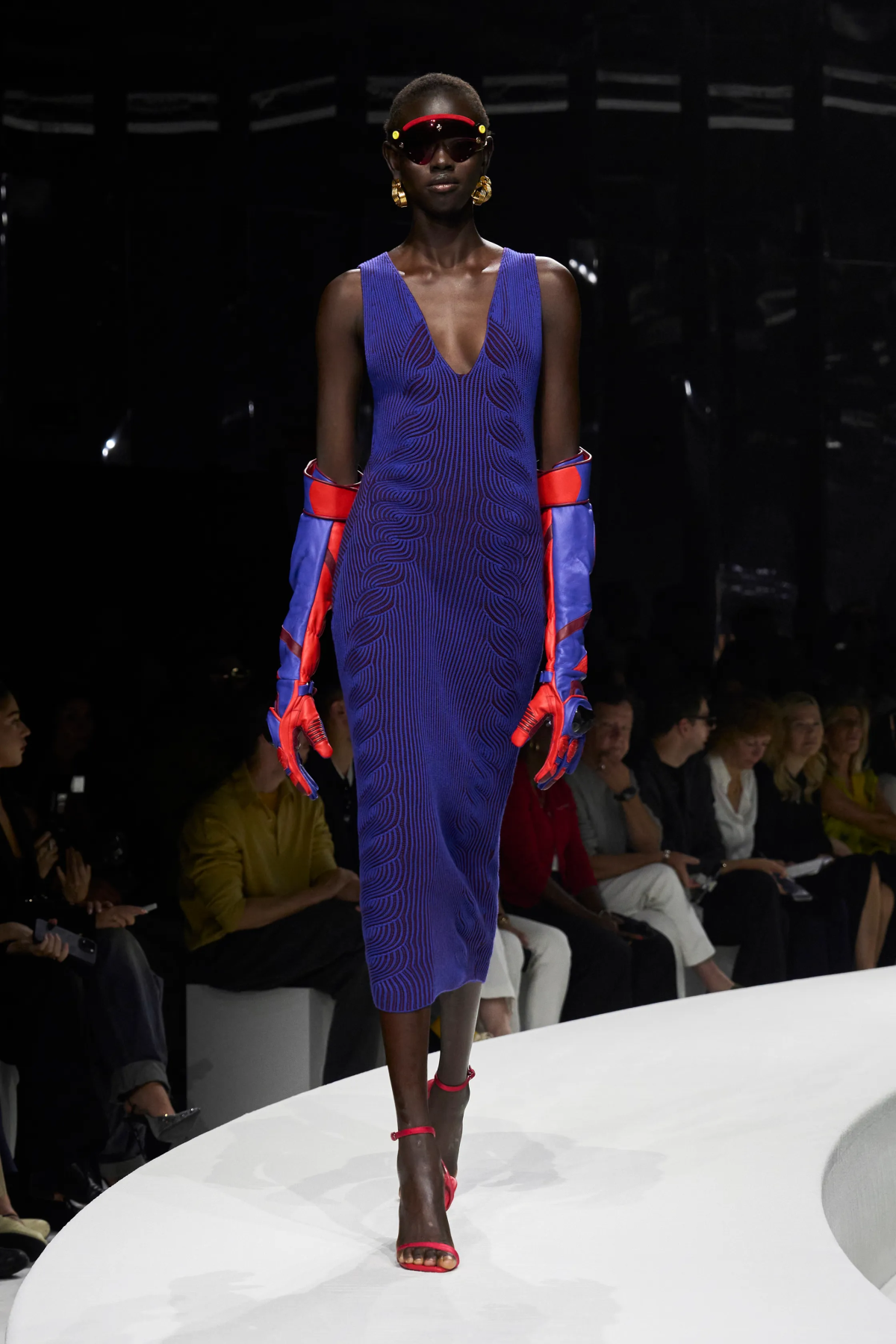 Galleria foto 'Il potere del desiderio disegna la collezione Ferrari' - foto 8