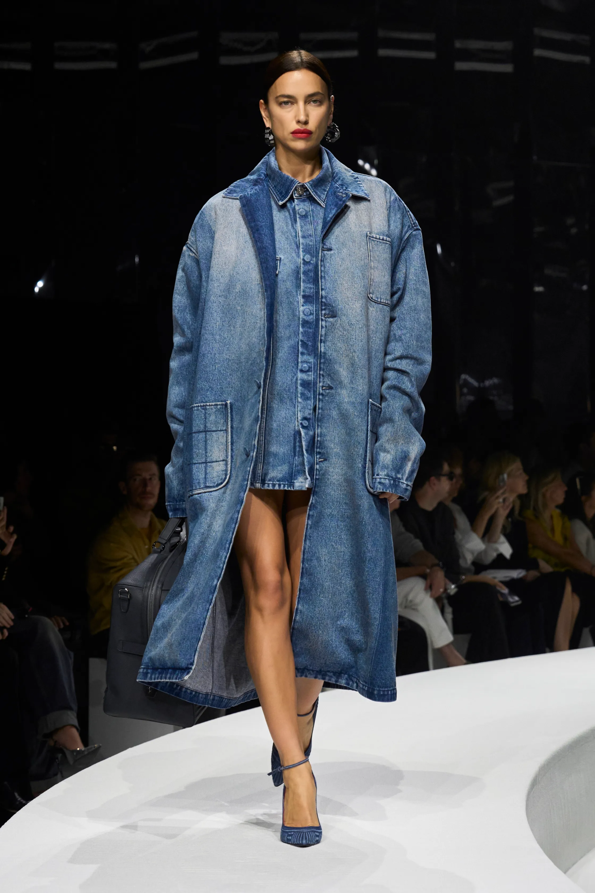 Galleria foto 'Il potere del desiderio disegna la collezione Ferrari' - foto 11