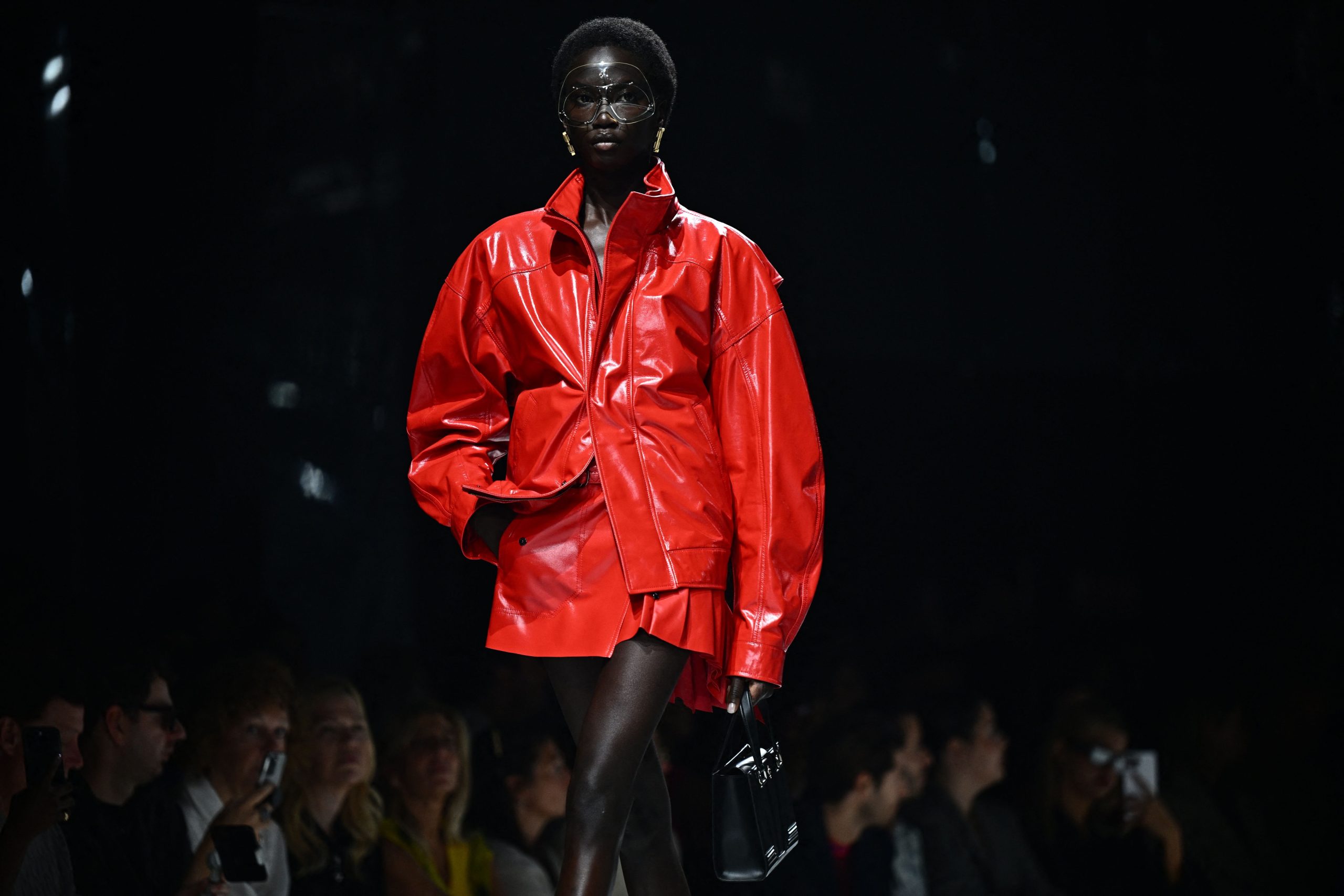 Il potere del desiderio disegna la collezione Ferrari