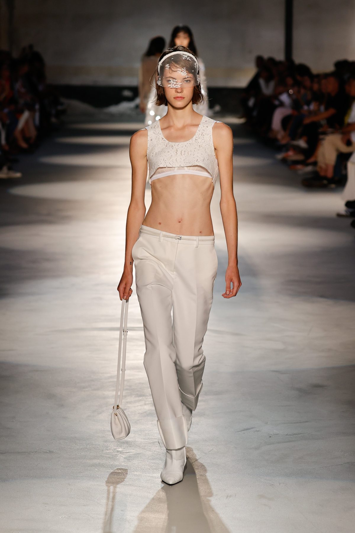 Galleria foto 'La seduzione carnale di N° 21' - foto 2