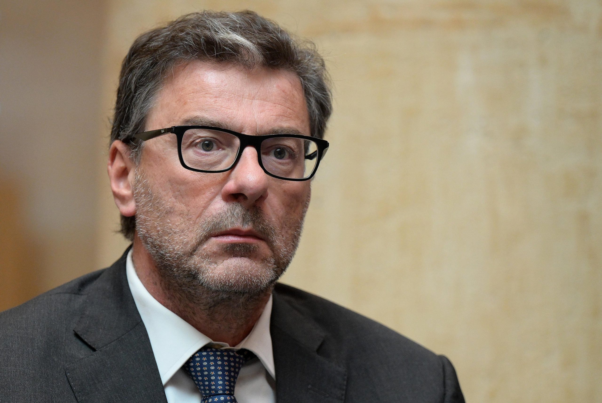 Giorgetti porta alla luce gli errori della Bce