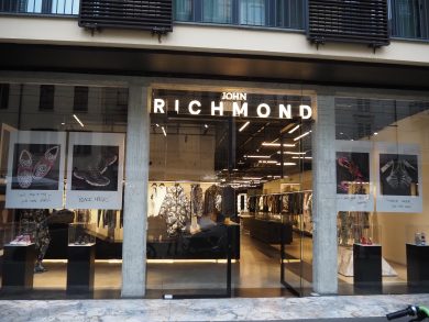 Le calzature di John Richmond inaugurano la Milano Fashion Week