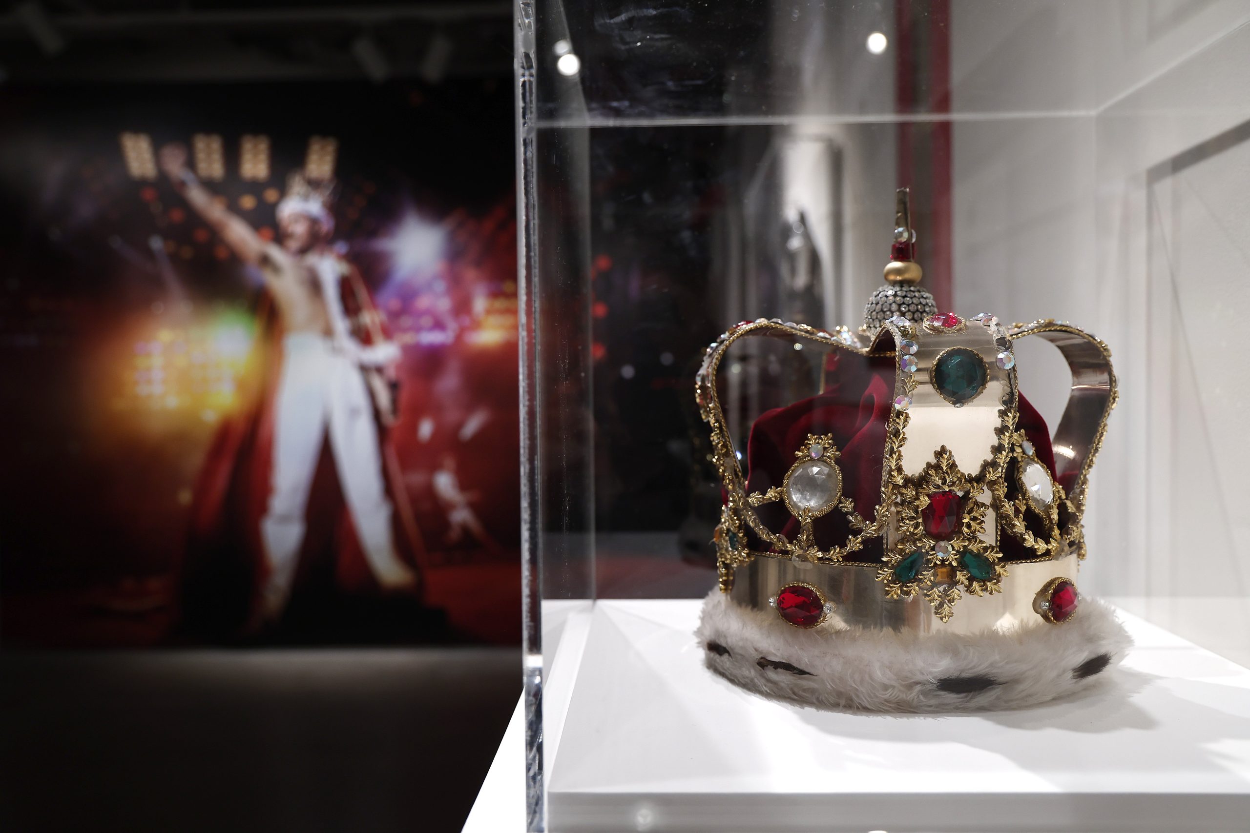 È partita la corsa ai memorabilia del Rock