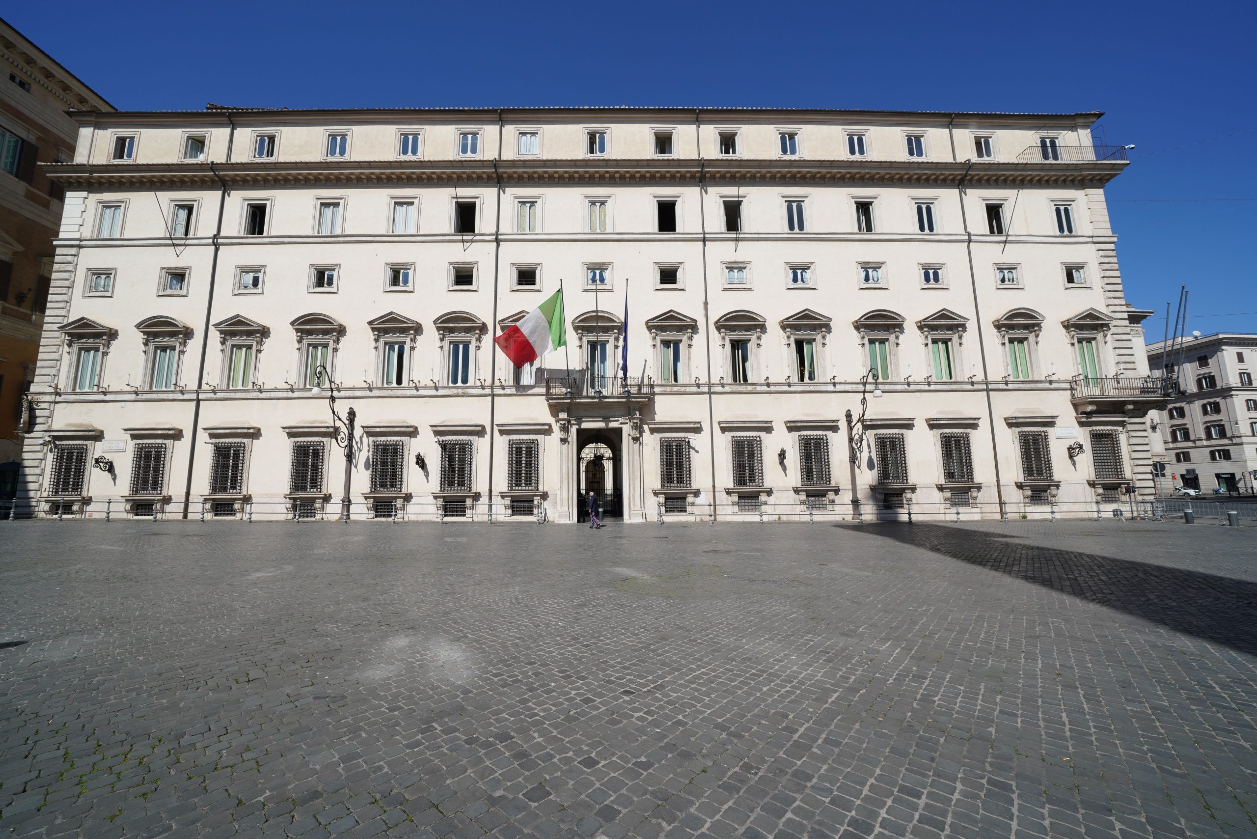 Casta continua con i suoi privilegi