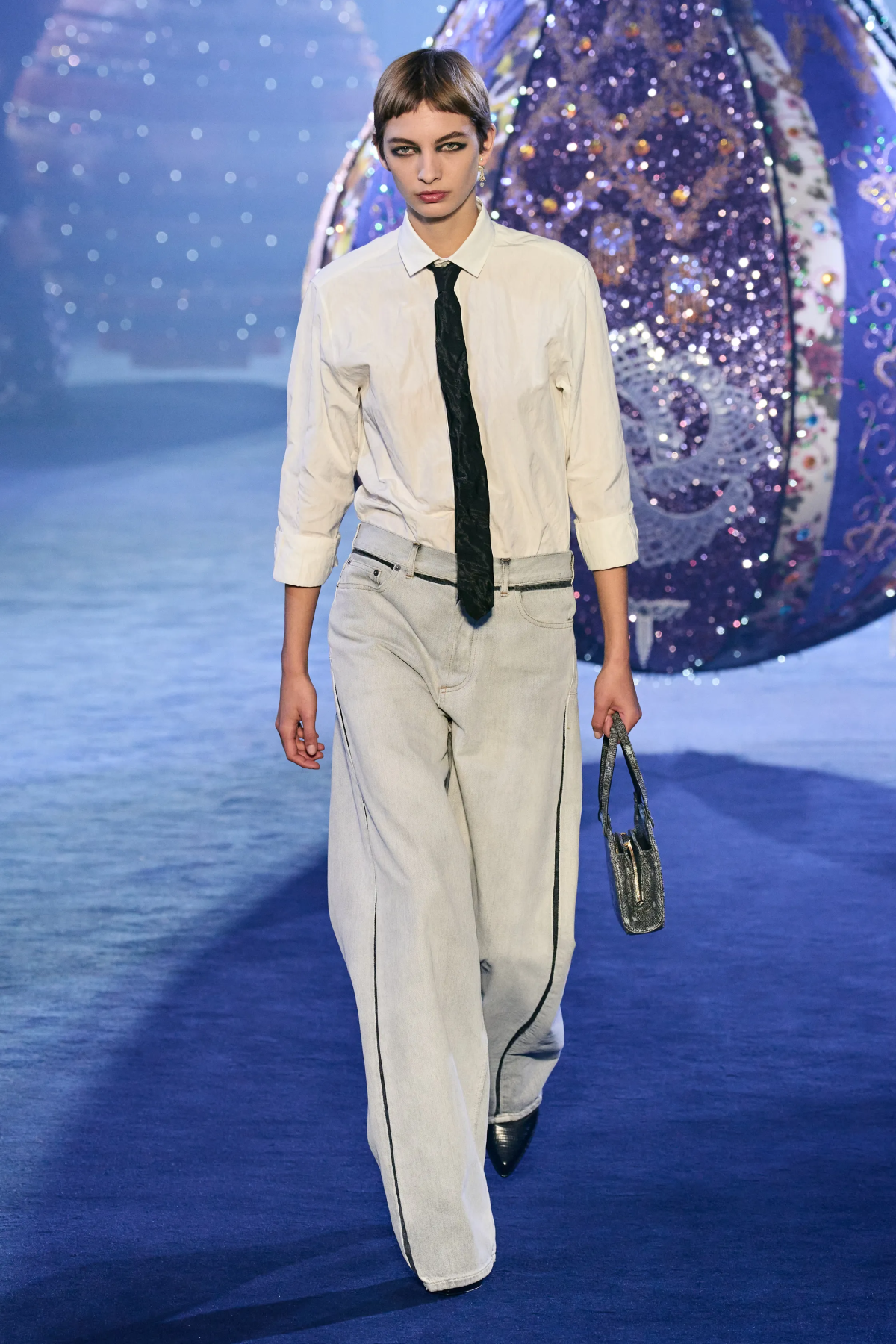 Galleria foto 'Cravatta? Sì, ma per lei' - foto 7