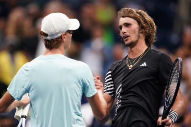 Sinner, fine della corsa agli UsOpen: battuto nella maratona con Zverev