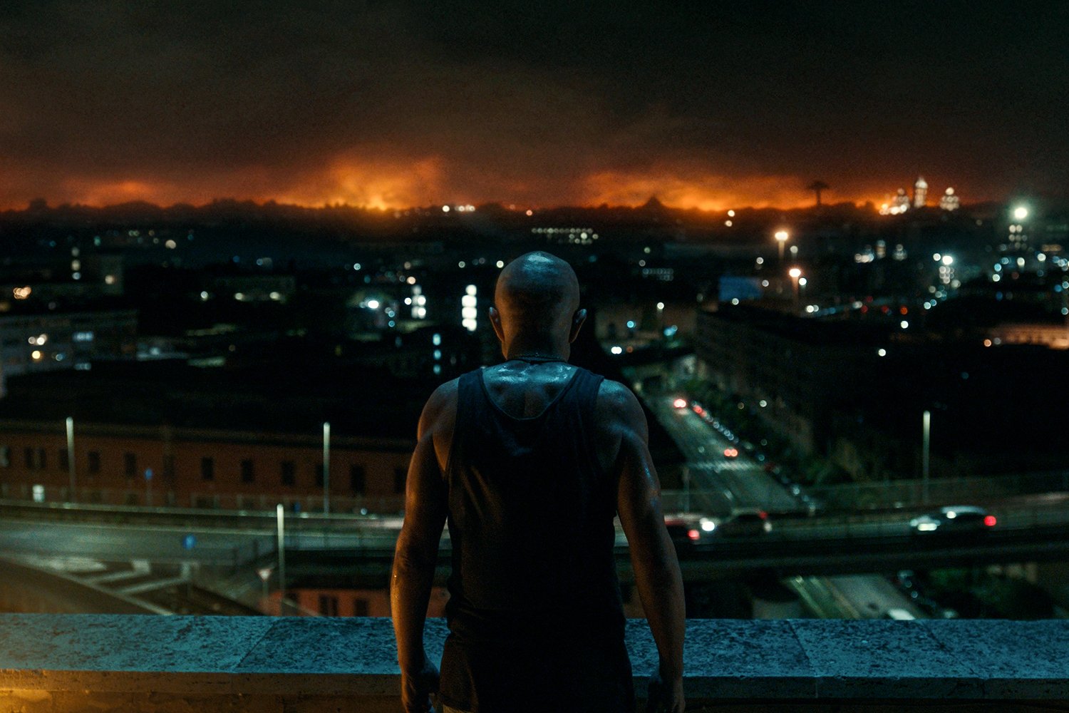 A Venezia Adagio: Sollima serve il suo poliziesco in una Roma di fuoco A Venezia Adagio: Sollima serve il suo poliziesco in una Roma di fuoco