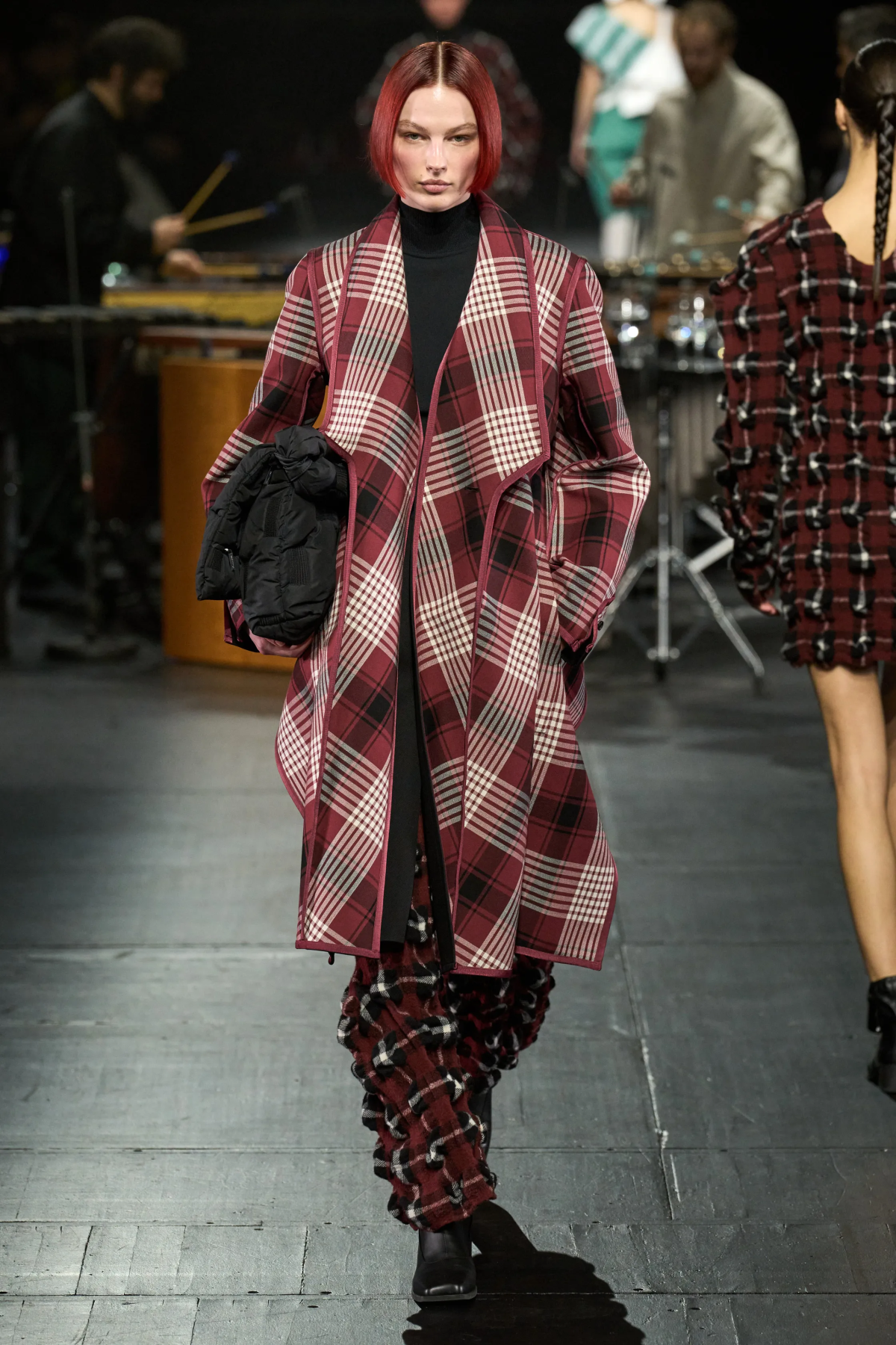 Galleria foto 'La moda torna sui banchi di scuola' - foto 5