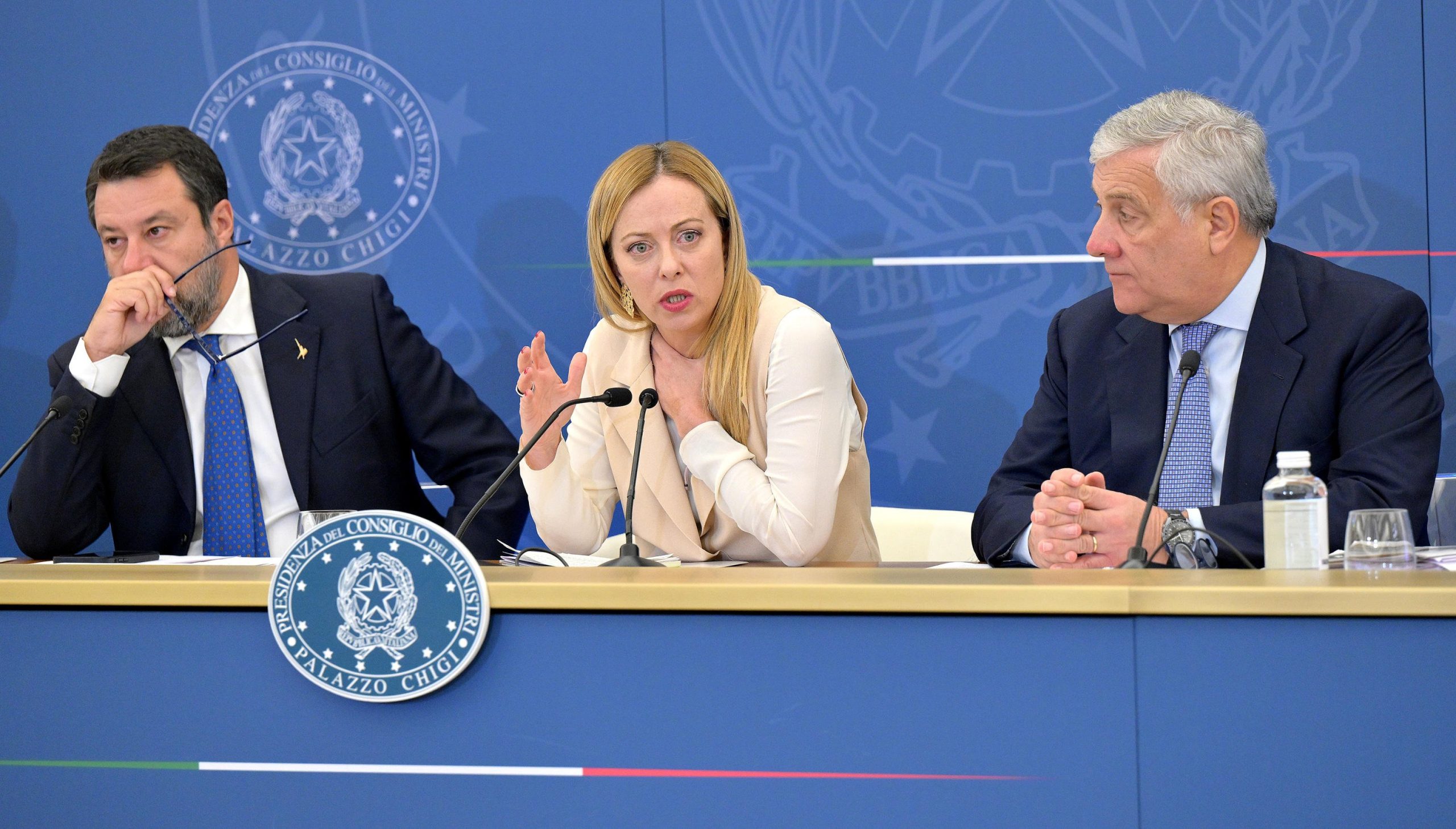 Meloni: “È una manovra molto seria e realistica” Meloni: “È una manovra molto seria e realistica”