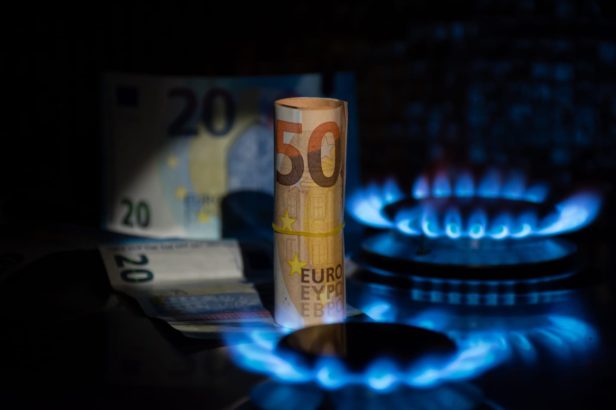 Il prezzo del gas vola, ma Descalzi (Eni) rassicura: “L’impatto sulla produzione è marginale”