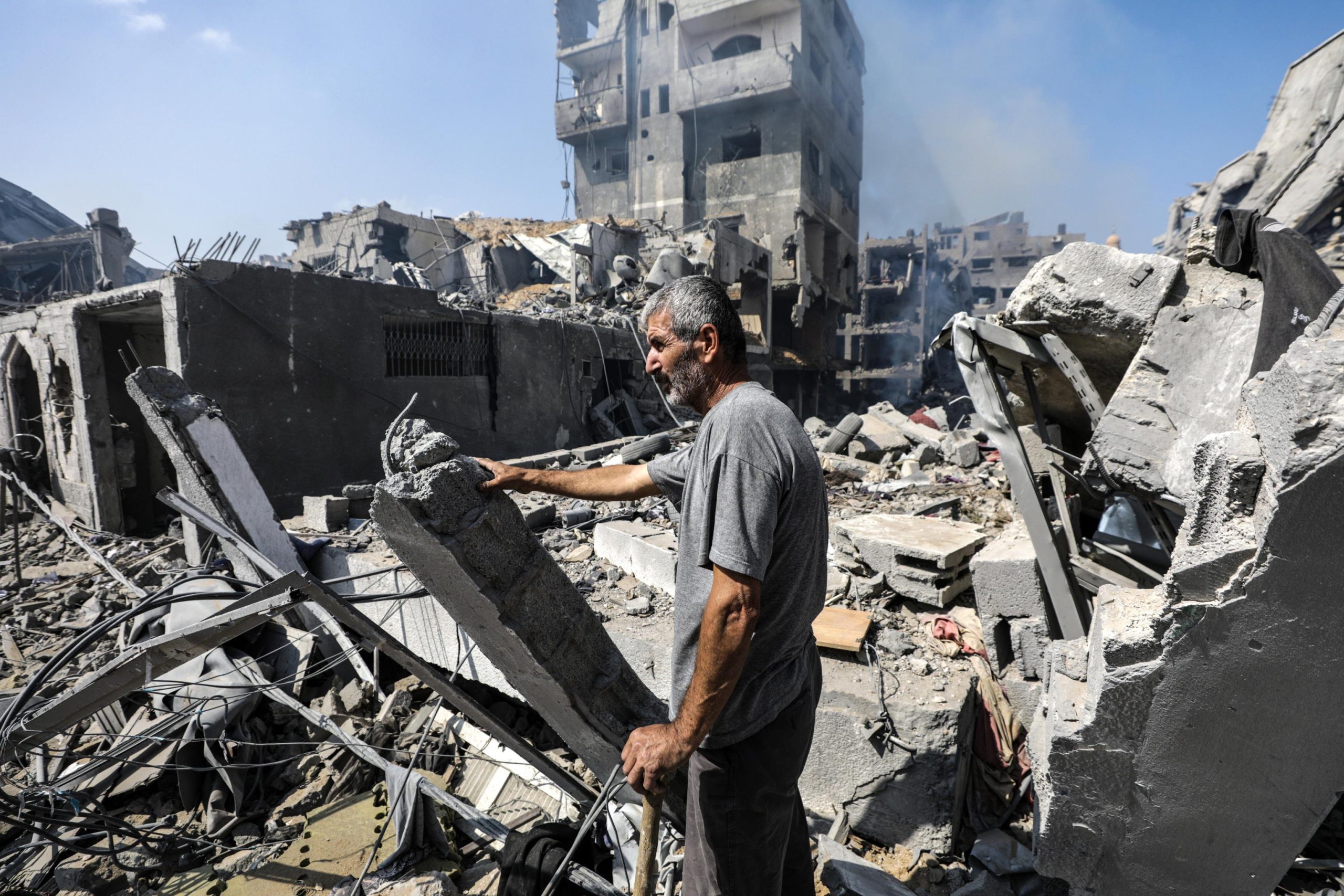 Gaza, bilancio salito a 950 morti e 5.000 feriti