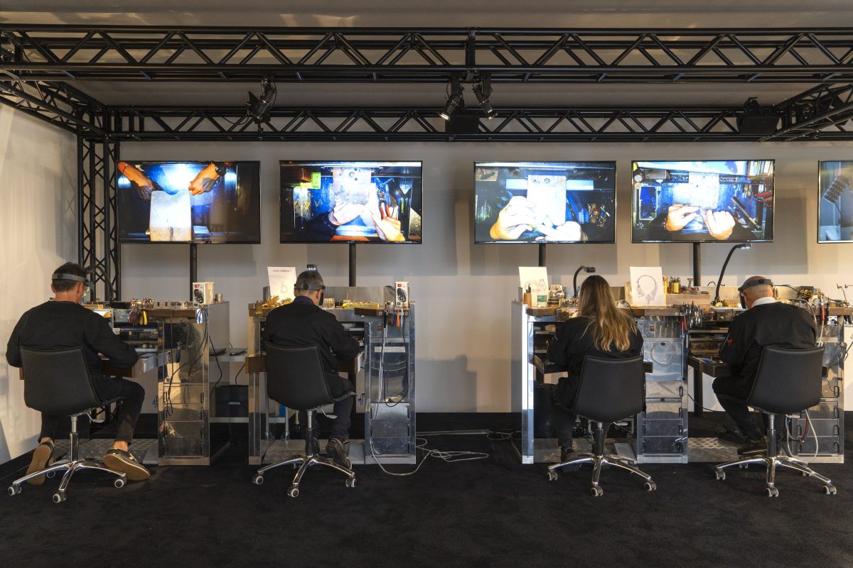 Galleria foto 'ApritiModa vi porta dietro le quinte delle eccellenze made in Italy' - foto 3