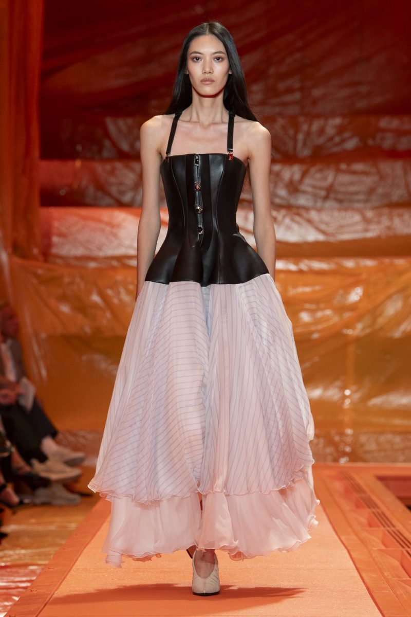 Louis Vuitton, tra seduzione e romanticismo contemporaneo Louis Vuitton, tra seduzione e romanticismo contemporaneo