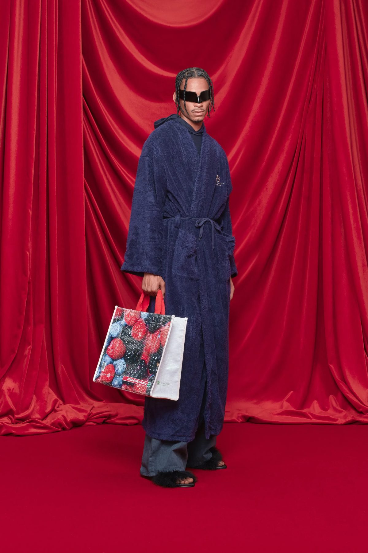 Galleria foto 'Il teatro di Demna' - foto 8