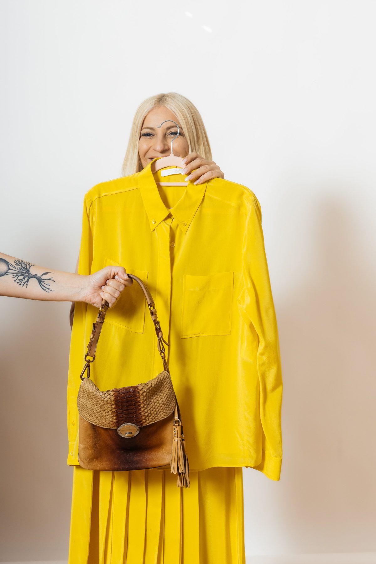 Galleria foto 'The AP Archive: Alessia Pellarini apre le porte del suo guardaroba' - foto 3