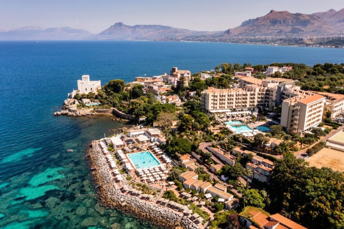 Galleria foto 'Il Black Friday ormai è proprio su qualsiasi cosa' - foto 10