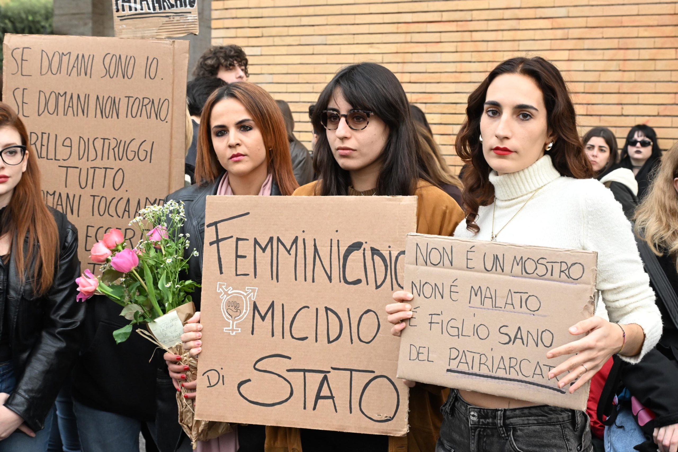 Caccia all’Uomo e al fantasma del «patriarcato» Caccia all’Uomo e al fantasma del «patriarcato»