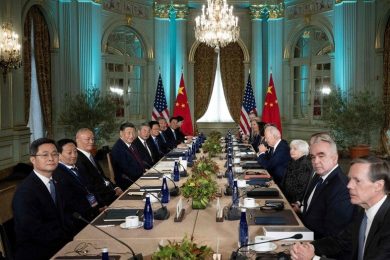 Biden e Xi Jinping parlano di pace. «Il mondo è abbastanza grande per tutti e due»