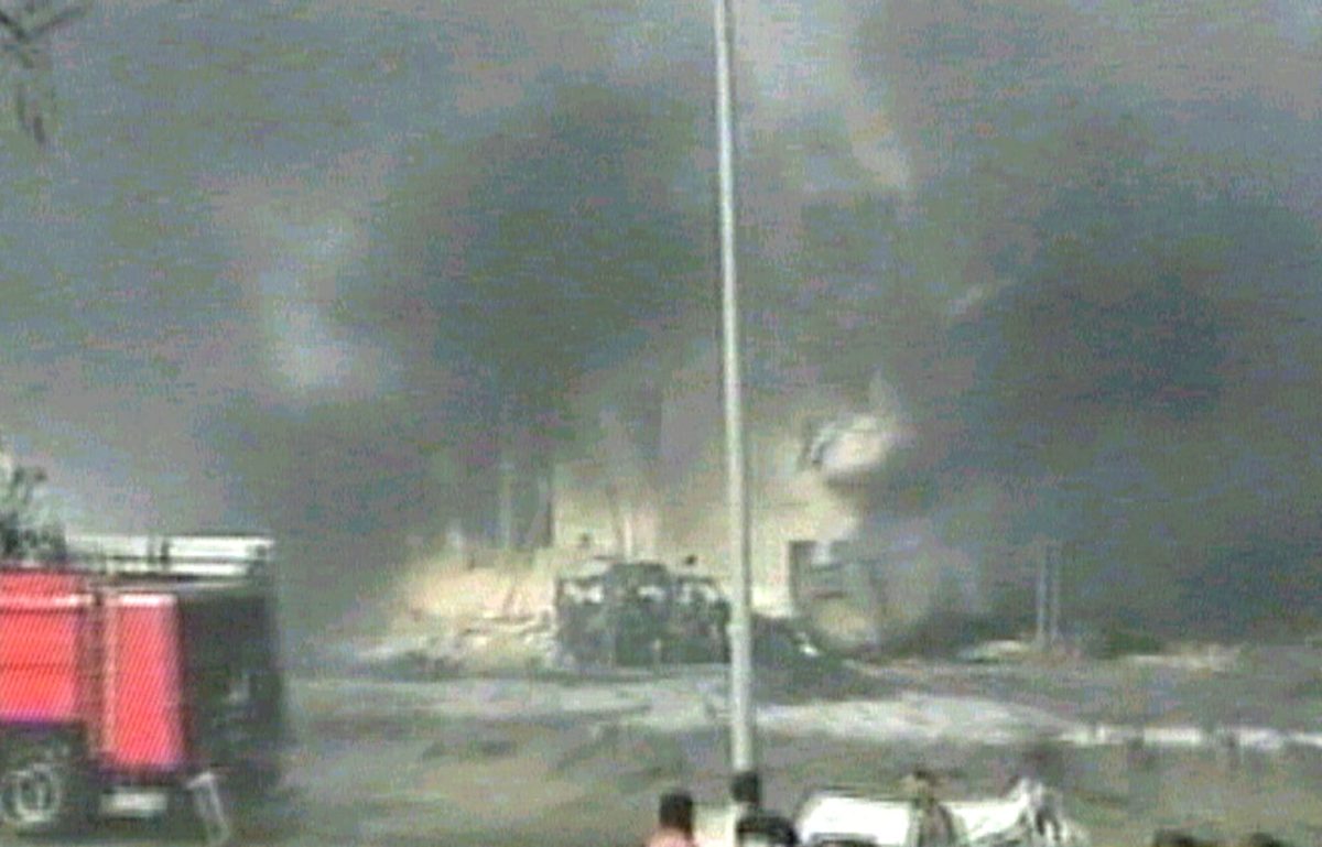 Galleria foto '12 novembre 2003, attentato alla base dei Carabinieri di Nassiriya | foto' - foto 5
