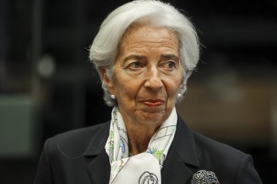 Christine Lagarde: «Nuovi shock potrebbero portarci a riconsiderare i tassi»