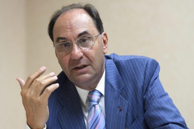 Attentato a Madrid contro Alejo Vidal Quadras il co-fondatore di Vox
