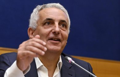 Riforme costituzionali. Quagliariello: «Scelta una via tortuosa»